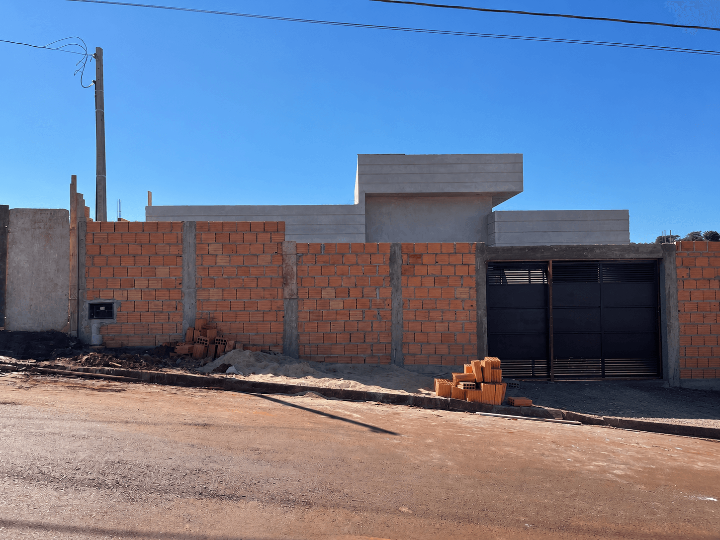Casa com 3 quartos em Conjunto Residencial Lourenco Bacarin, Ibiporã