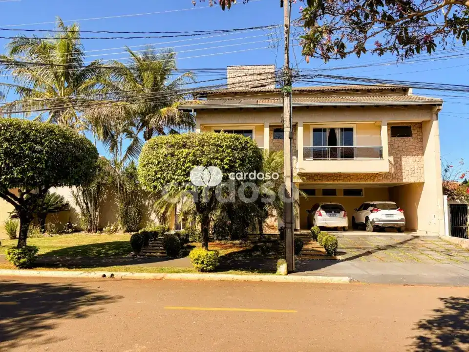Casa em Condomínio à Venda, 4 Quartos, Aeroporto - Londrina